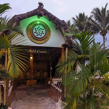 Linkgreen Homestay Lombok เตเตบาตู ภายนอก รูปภาพ