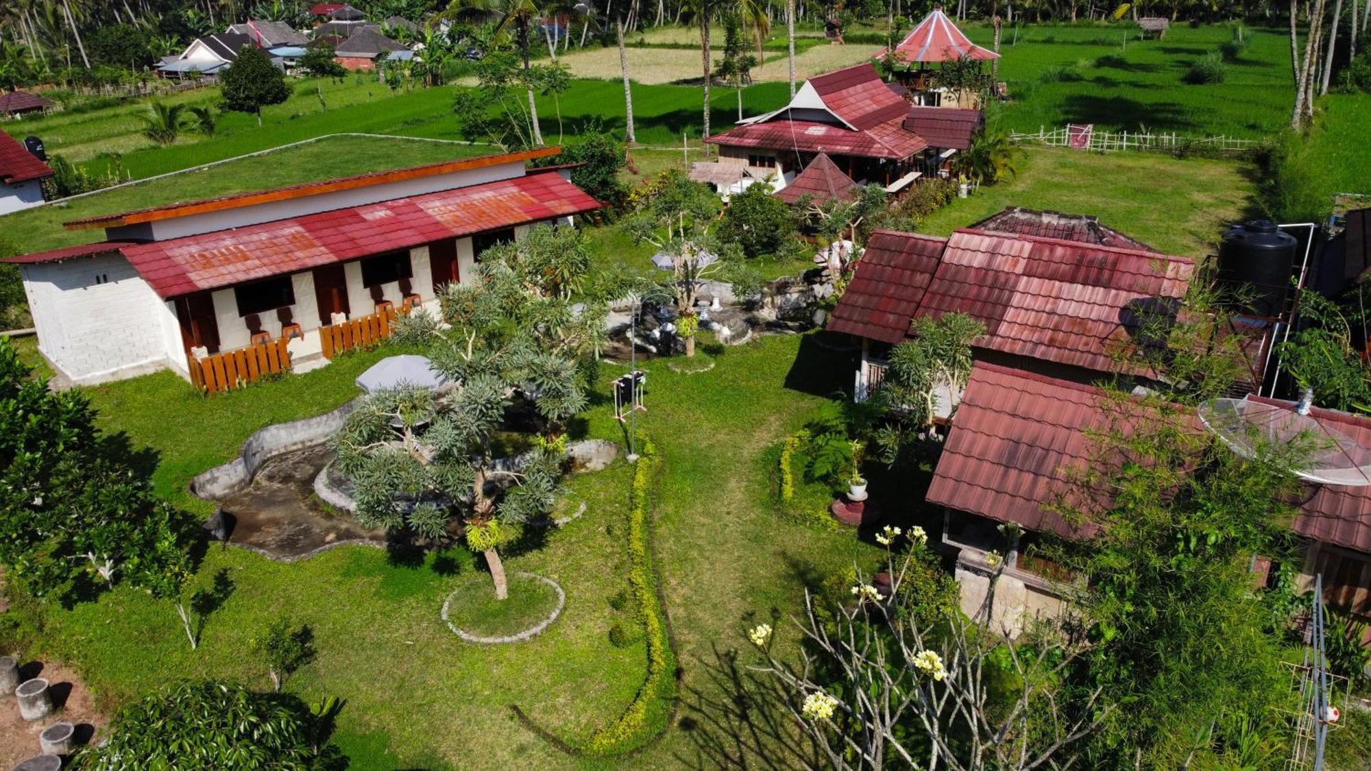 Linkgreen Homestay Lombok เตเตบาตู ภายนอก รูปภาพ